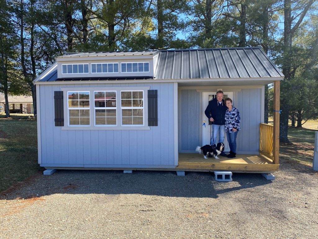 Deluxe Cabin - Portable Buildings Alberta